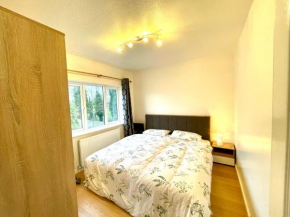 Double Bedroom Near Airport And City Center